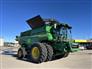 John Deere 2023 X9 1000 Combines