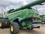 John Deere 2023 X9 1000 Combines
