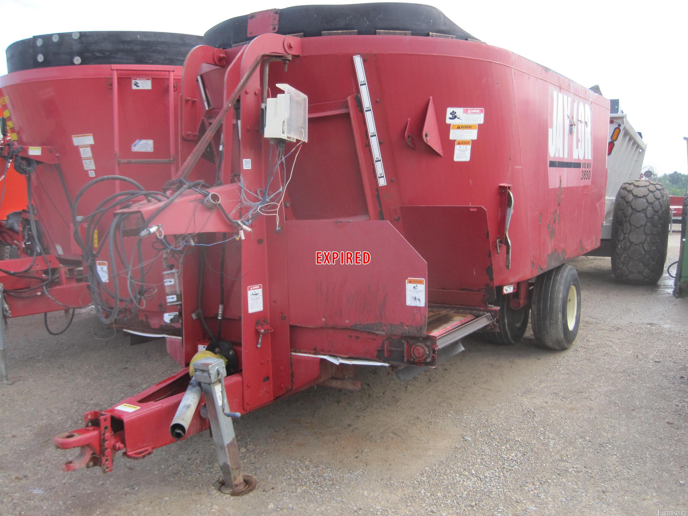 2003 Jay Lor 3650 Feed Grinder / Mixer for Sale