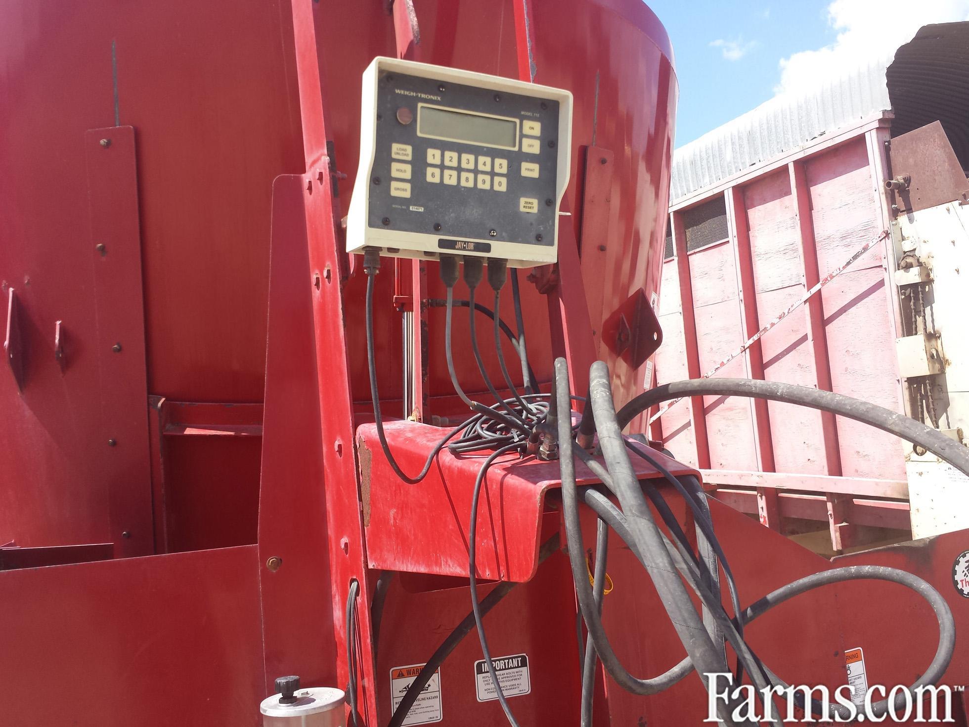 Jaylor 2004 3575 Feed Grinders / Mixers for Sale