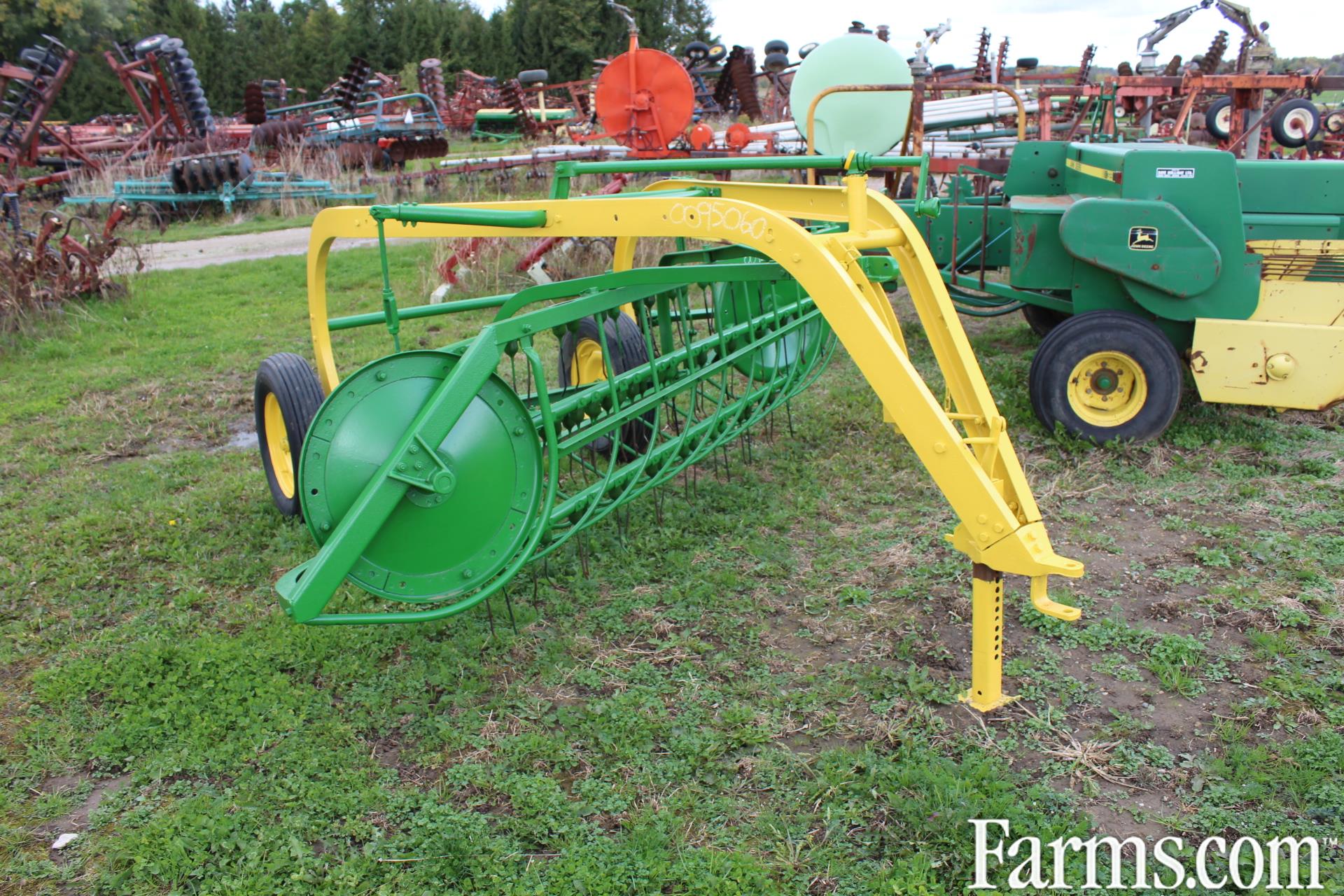 JD 894 Hay Rake for Sale