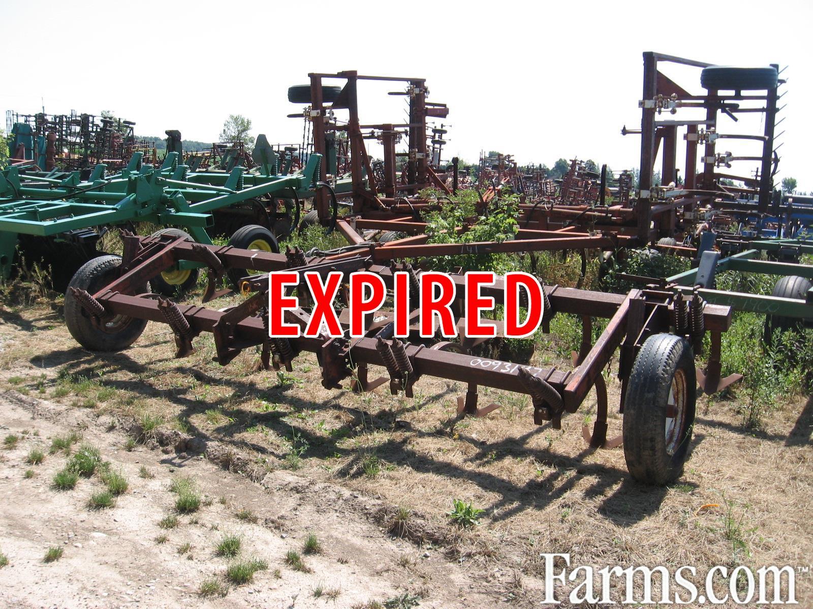 Int 55 3pth 11 shank chisel plow for Sale