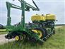 John Deere 2022 1775NT Planters
