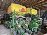 John Deere 2024 1775NT Planters