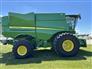John Deere 2022 S770 Combines
