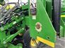 John Deere 2013 DB60 Planters