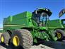 John Deere 2022 S760 Combines