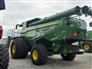 John Deere 2025 S7 700 Combines