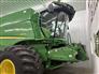 John Deere 2014 S670 Combines