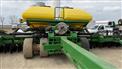 John Deere 2012 DB60 Planters