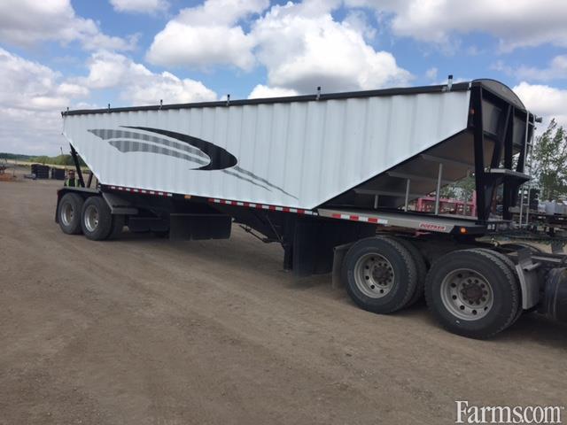 Doepker 2011 Open End Tandem Dual Hopper Hopper / Grain Trailers for ...