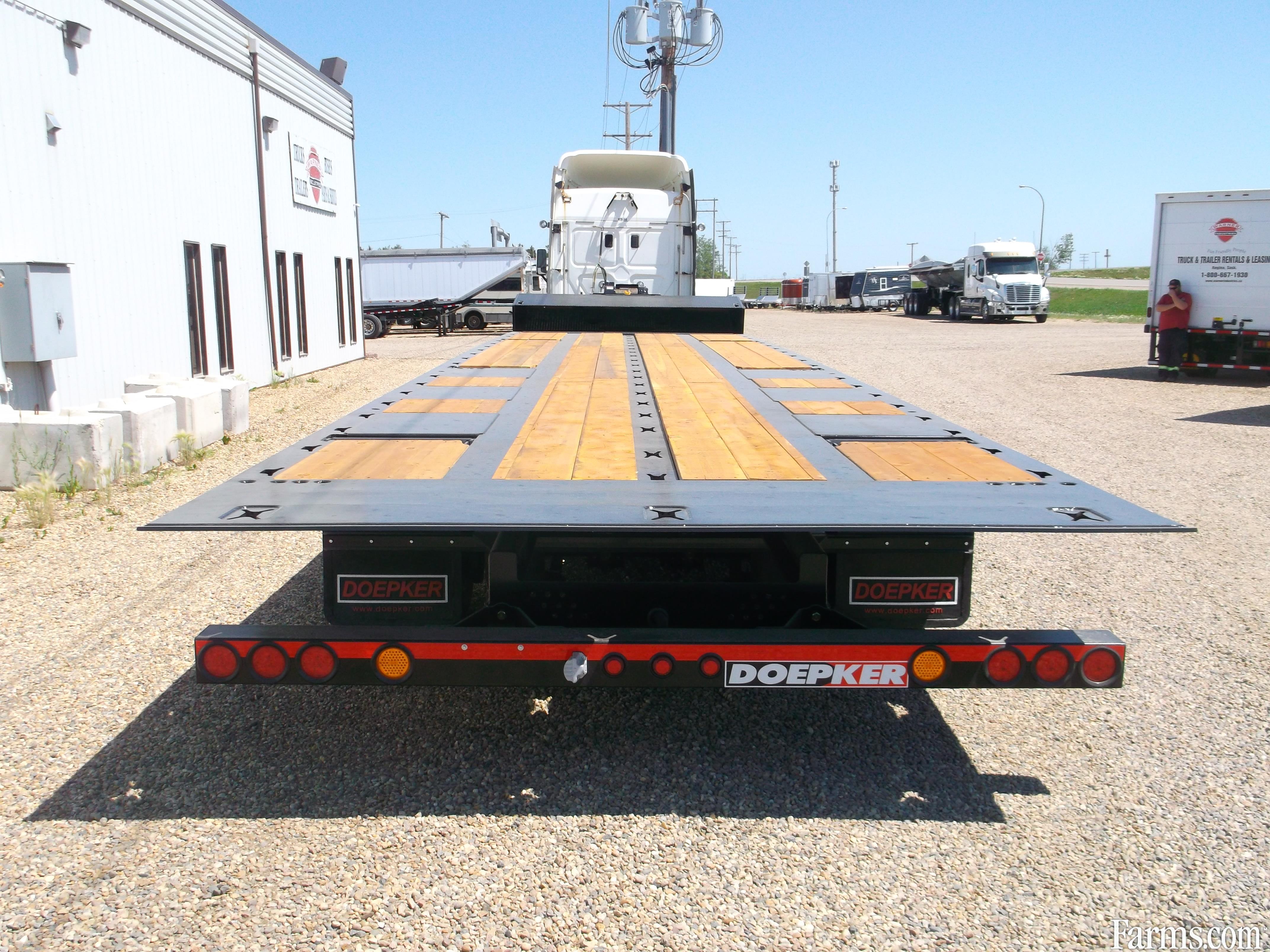 Doepker 2018 Sliding Tilt Recovery Trailer Flatbed Trailers for Sale