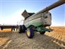 John Deere 2013 S680 Combines