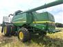 John Deere 2014 T670 Combines