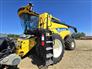 New Holland 2018 CR9.90 Combines