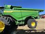 John Deere 2021 X9 1000 Combines