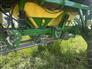 John Deere 2011 1830 Air Seeders / Air Carts