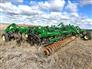 John Deere 2011 1830 Air Seeders / Air Carts