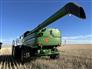 John Deere 2016 S690 Combines