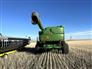 John Deere 2016 S690 Combines