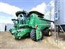 John Deere 2013 S670 Combines