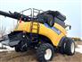 New Holland 2012 CR8090 Combines