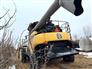 New Holland 2012 CR8090 Combines