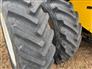 New Holland 2012 CR8090 Combines