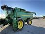 John Deere 2013 S660 Combines