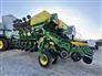John Deere 2022 1795 Planters