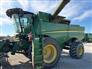 John Deere 2022 S790 Combines