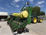John Deere 2017 1775NT Planters
