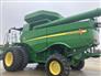 John Deere 2017 S670 Combines