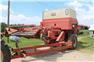 International 914 pull type combine for Sale