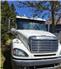 2007 Freightliner Columbia semi - day cab for Sale
